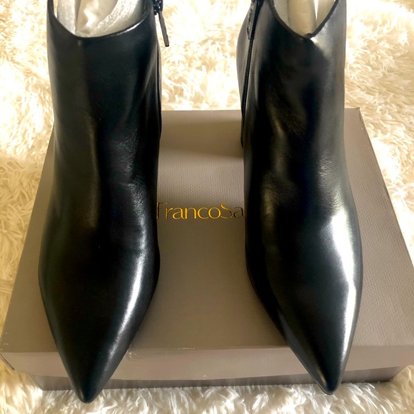 Gorgeous New Franco Sarto Booties. - Picture 2 of 11